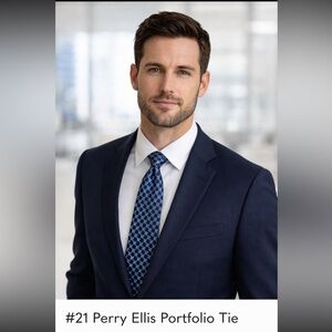 #21 Perry Ellis Portfolio Tie